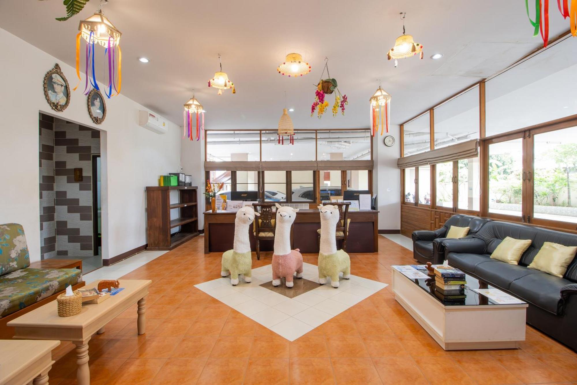 Budget Stars Hotel Chiang Mai Zewnętrze zdjęcie