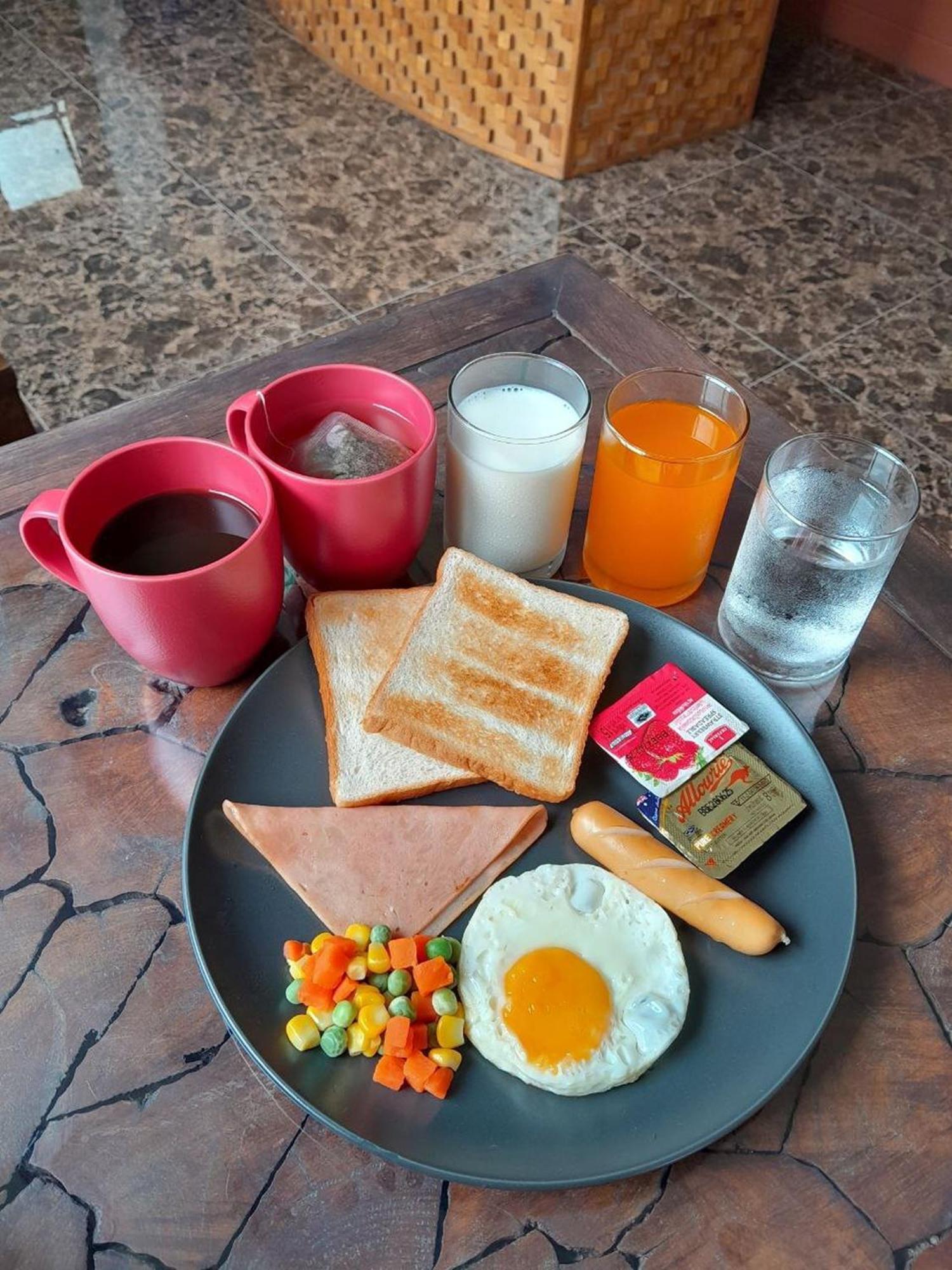 Budget Stars Hotel Chiang Mai Zewnętrze zdjęcie
