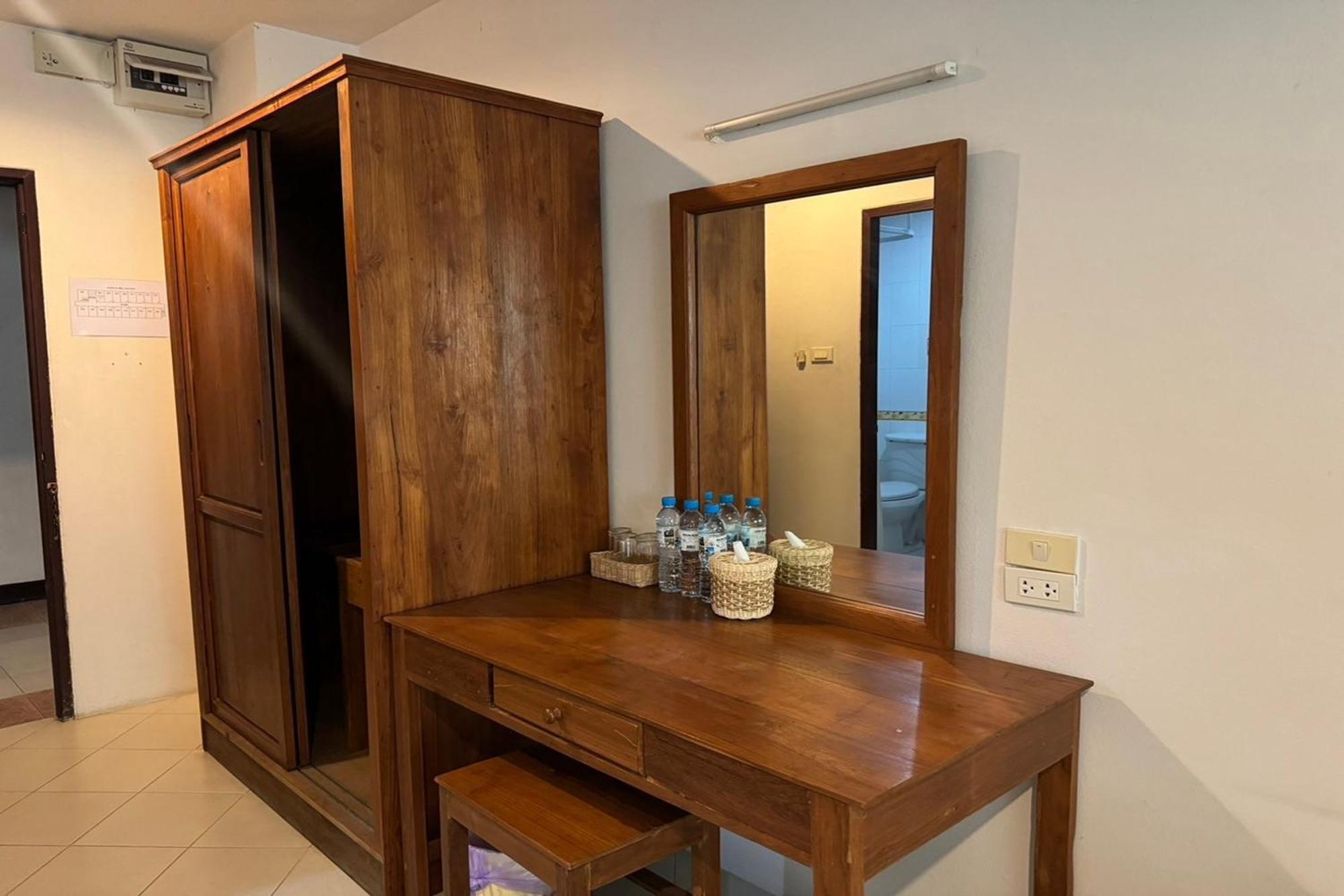 Budget Stars Hotel Chiang Mai Zewnętrze zdjęcie