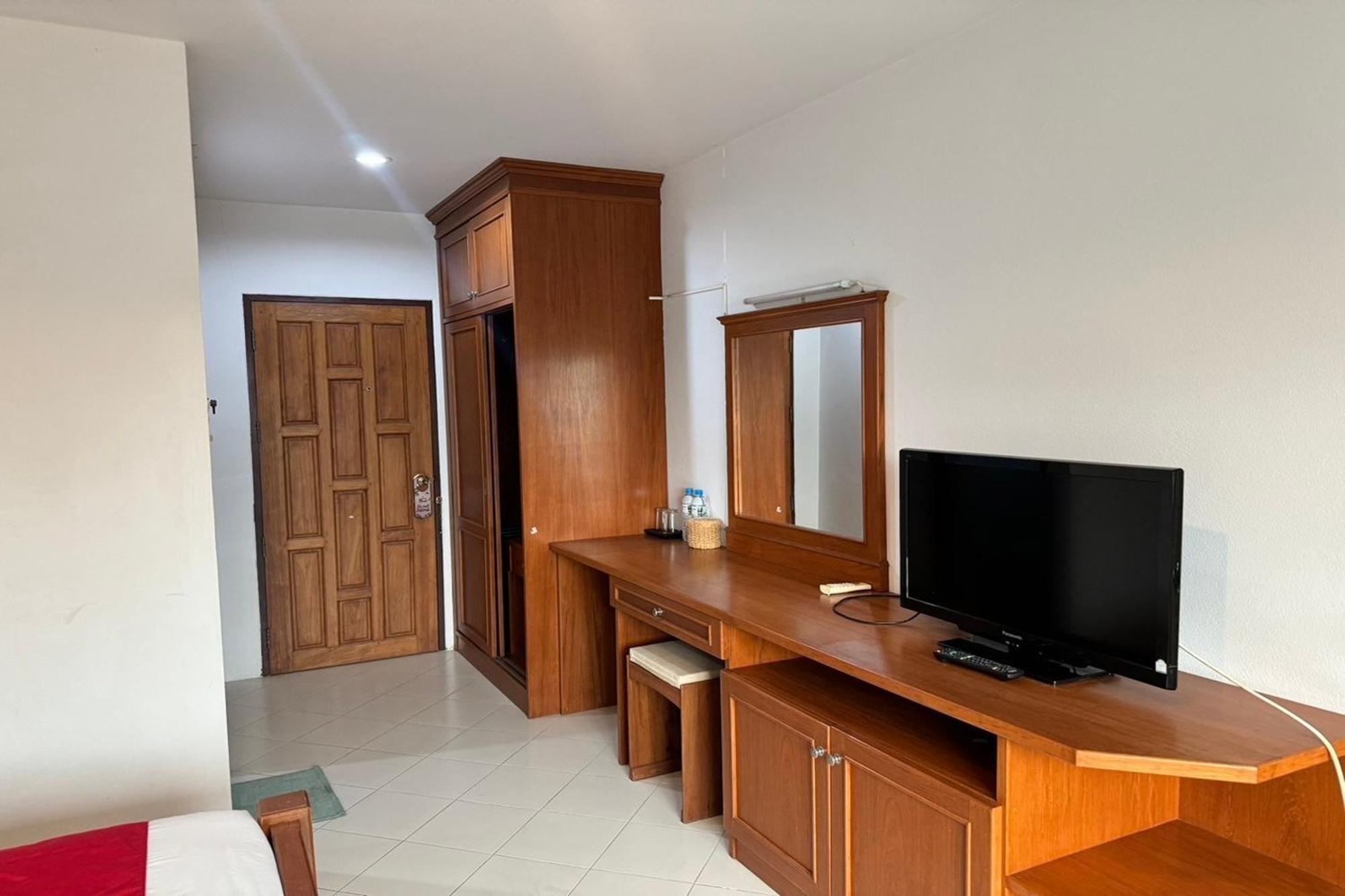 Budget Stars Hotel Chiang Mai Zewnętrze zdjęcie