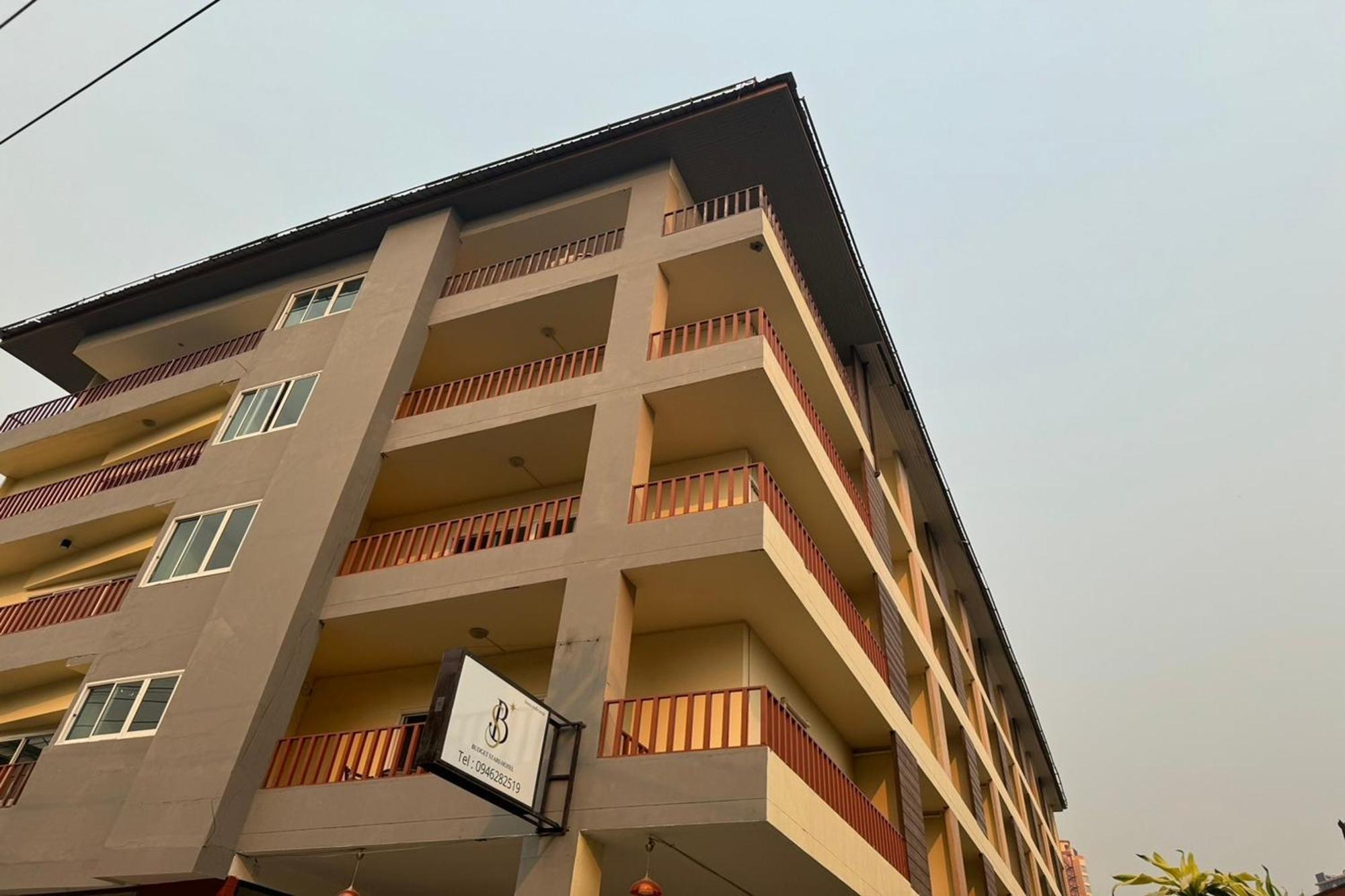 Budget Stars Hotel Chiang Mai Zewnętrze zdjęcie