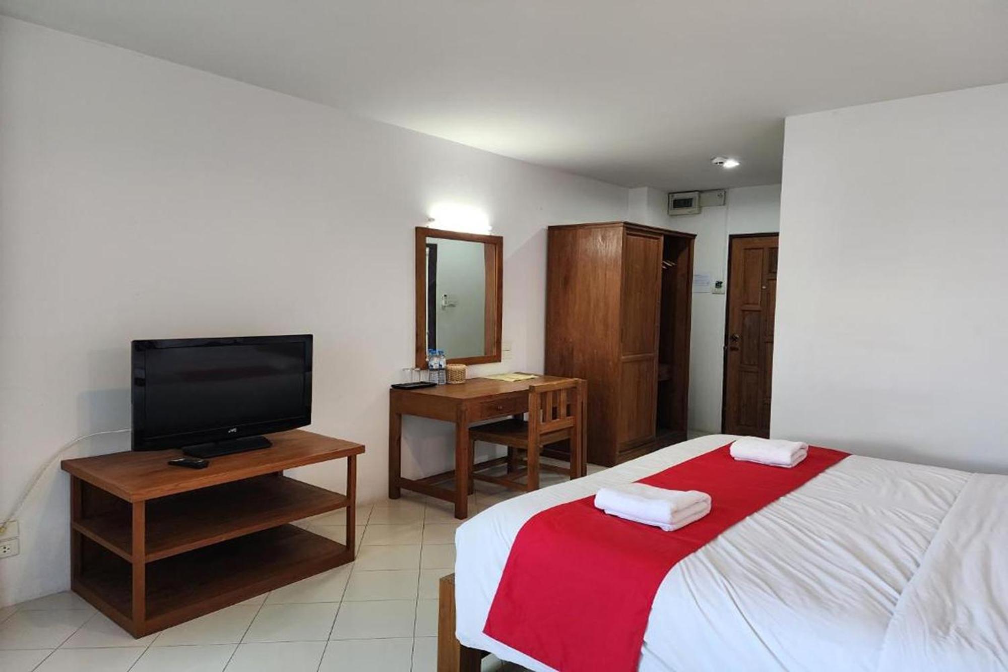 Budget Stars Hotel Chiang Mai Zewnętrze zdjęcie